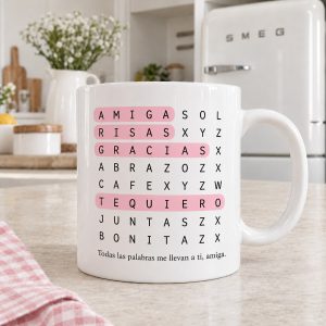 Taza sopa de letras para amiga en su fotografía de ejemplo