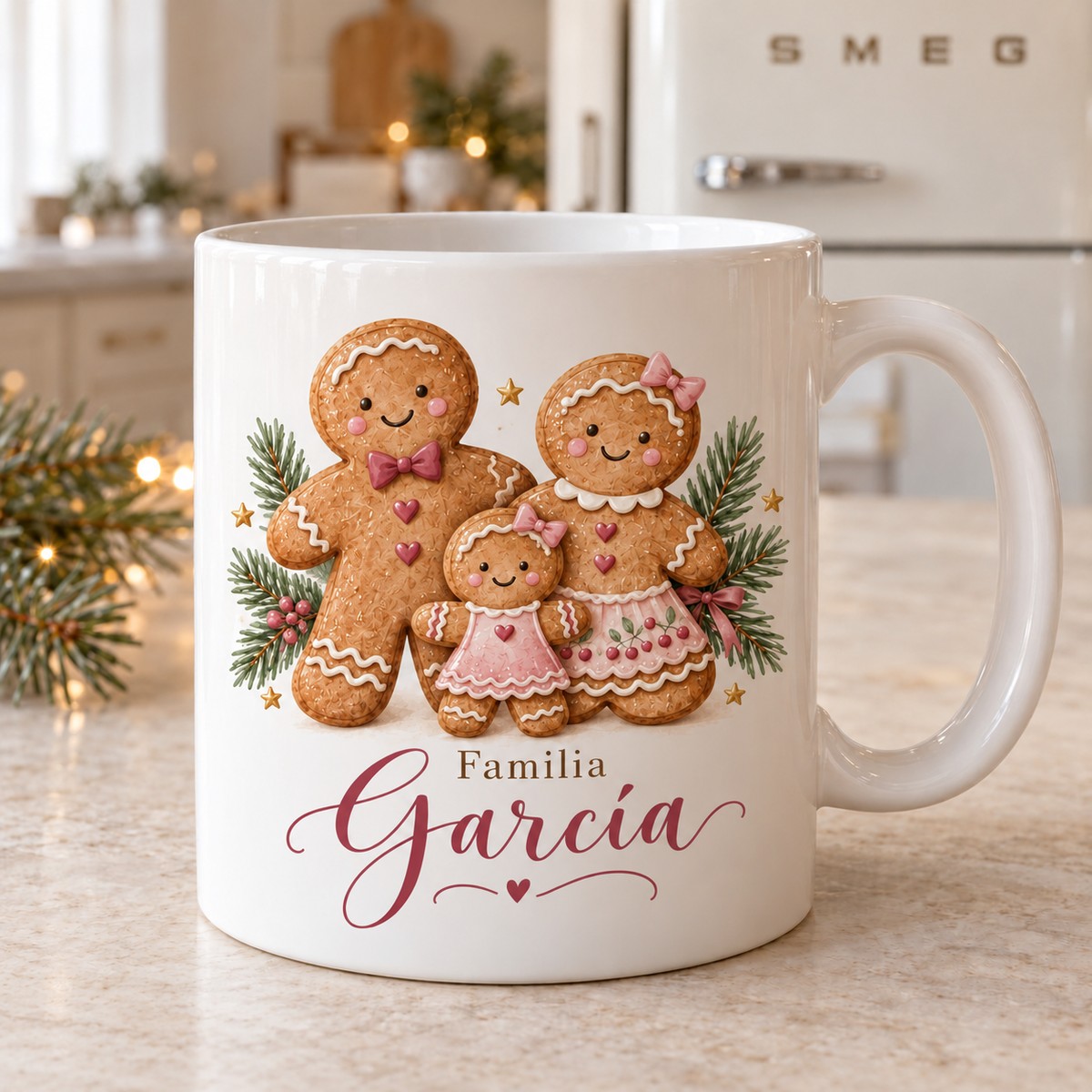 Taza navideña familia de galletas personalizada, variante 1 niña